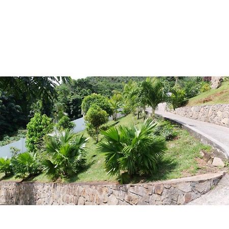 Вилла Ogumka 2 , Self Catering , Santa Maria , Mahe , Seychelles Анс-Руаяль Экстерьер фото